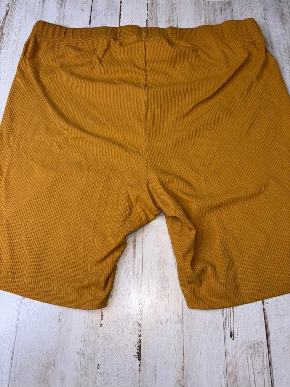 Old Navy women's plus size 2X ribbed biker shorts, Mustard color - Picture 8 of 11